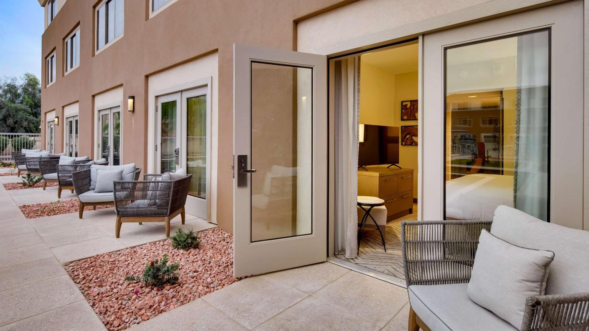 Aiden By Best Western Scottsdale North Экстерьер фото
